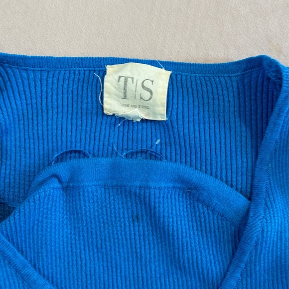 2 Piece Blue Ribbed Sweater Set - Picture 2 of 7